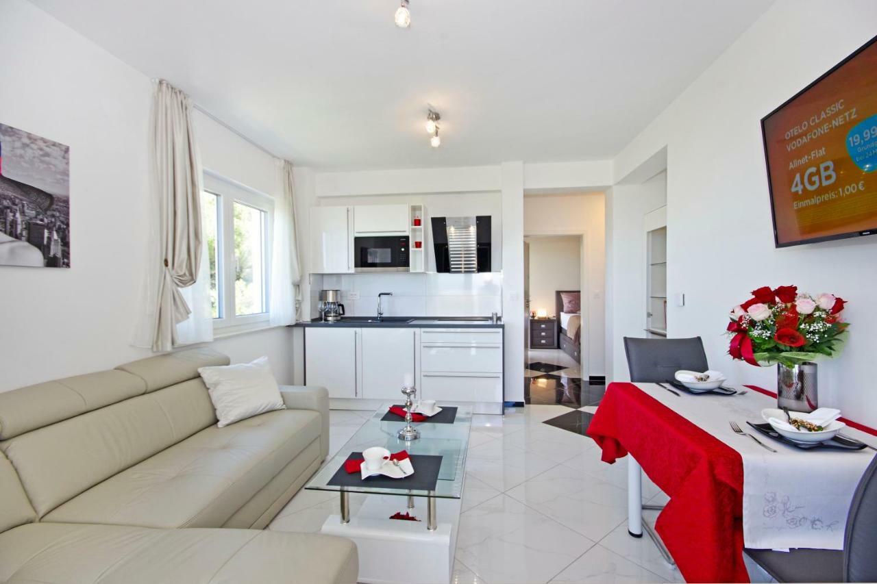 Villa Inis Makarska Eksteriør billede