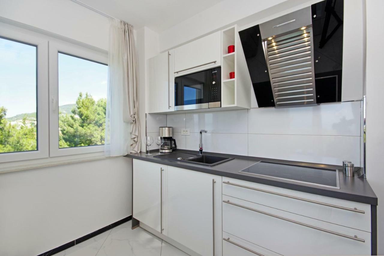 Villa Inis Makarska Eksteriør billede